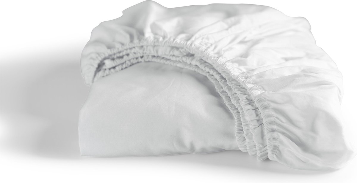 Drap-housse blanc plié avec bords élastiques